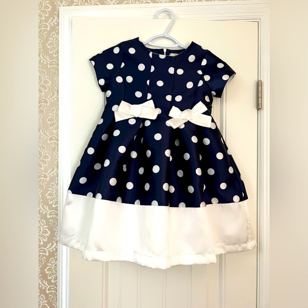 Girls dress , Size 9-10.
